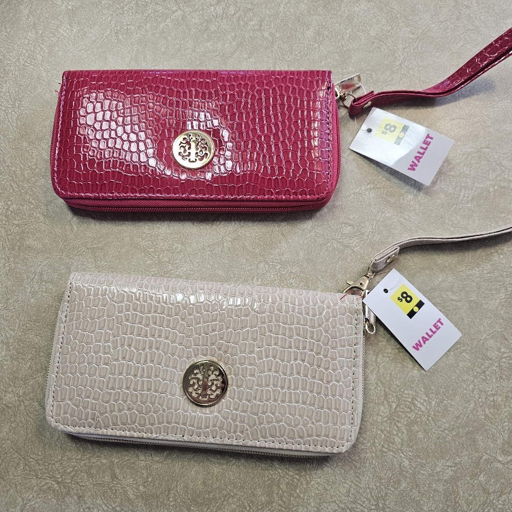 Elegant Pink and Cream Wallet Set